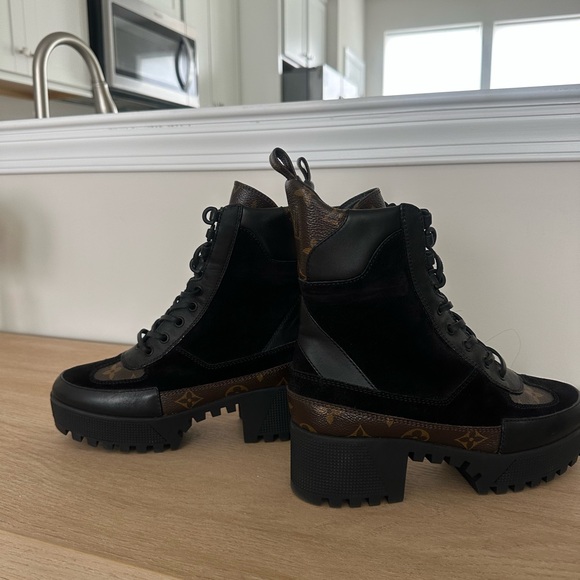 Louis Vuitton Black and Brown Lace Up combat Boots - Picture 3 of 4